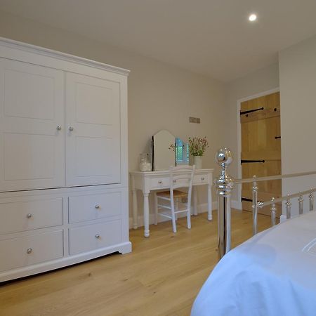 Pippin Heath House B&B Holt  Bagian luar foto